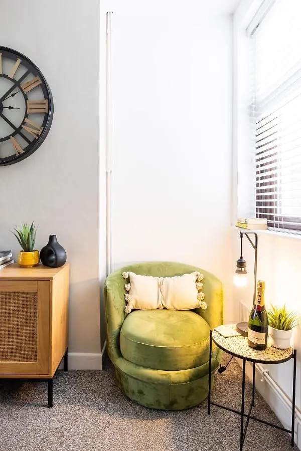 Holiday home Levi Suite By Koya Homes - 3-Bedroom Home, Downtown Cardiff, Free Parking
